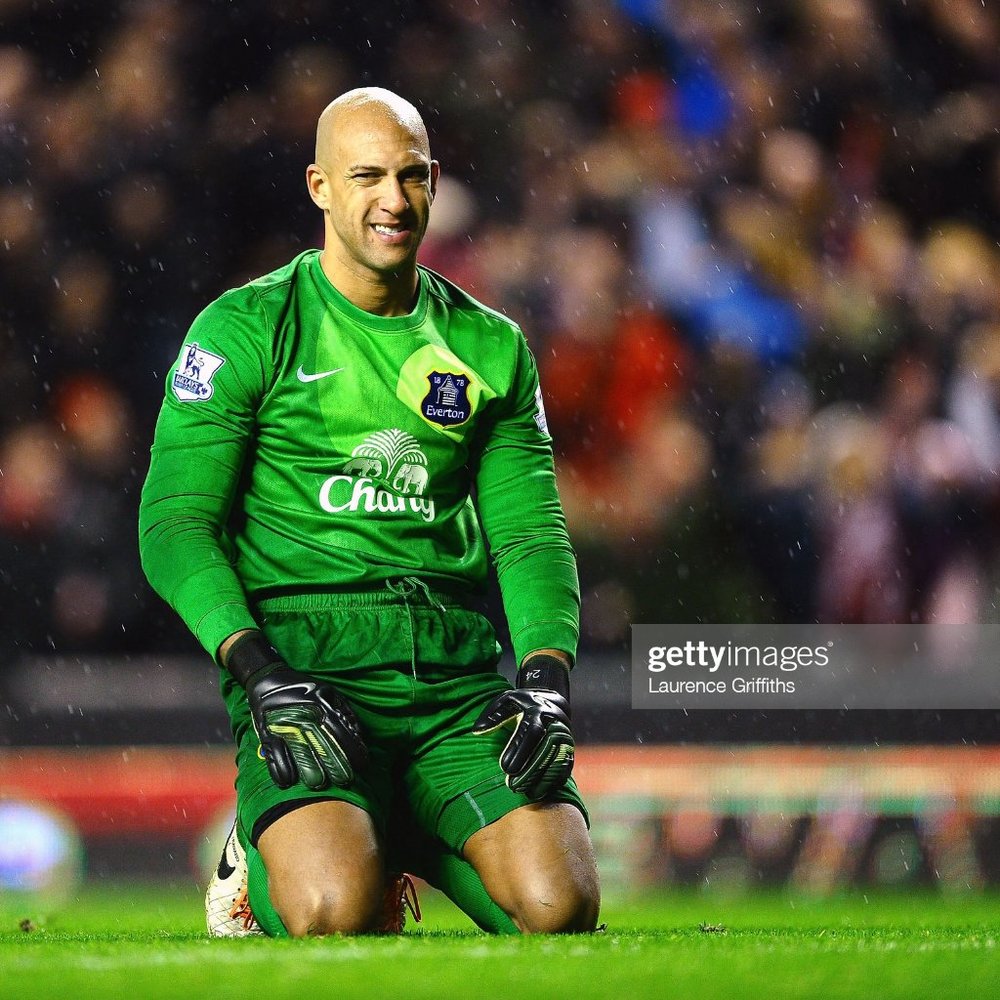 Tim Howard game worn gloves - Everton FC